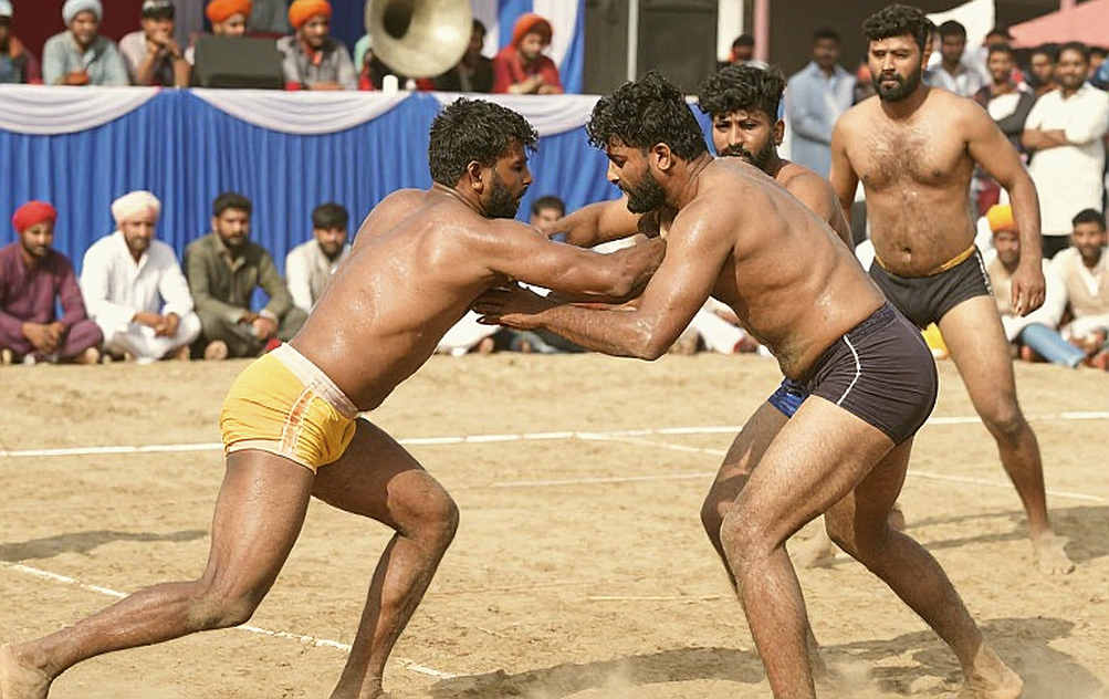 अहमदाबाद में सुरजीत सिंह कप्तान, नवीन कुमार उपकप्तान: कॉमनवेल्थ चैंपियनशिप की असली कहानी वह स्क्वाड लिस्ट है जो किसी ने नहीं देखी